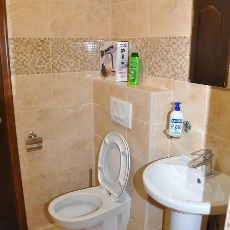 פלוזינה Apartments Ravno מראה חיצוני תמונה