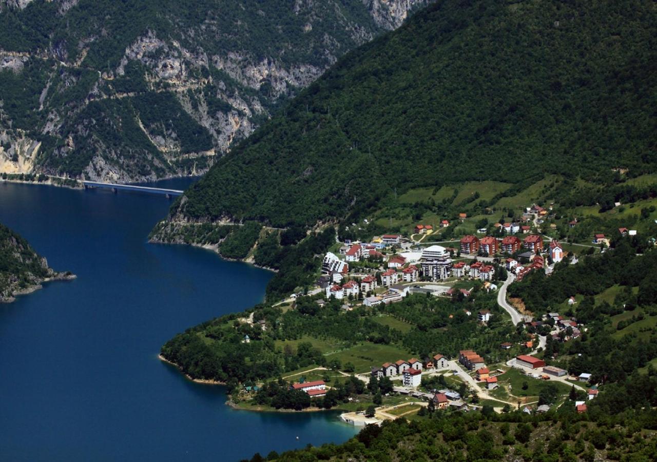 Apartment Ravno *